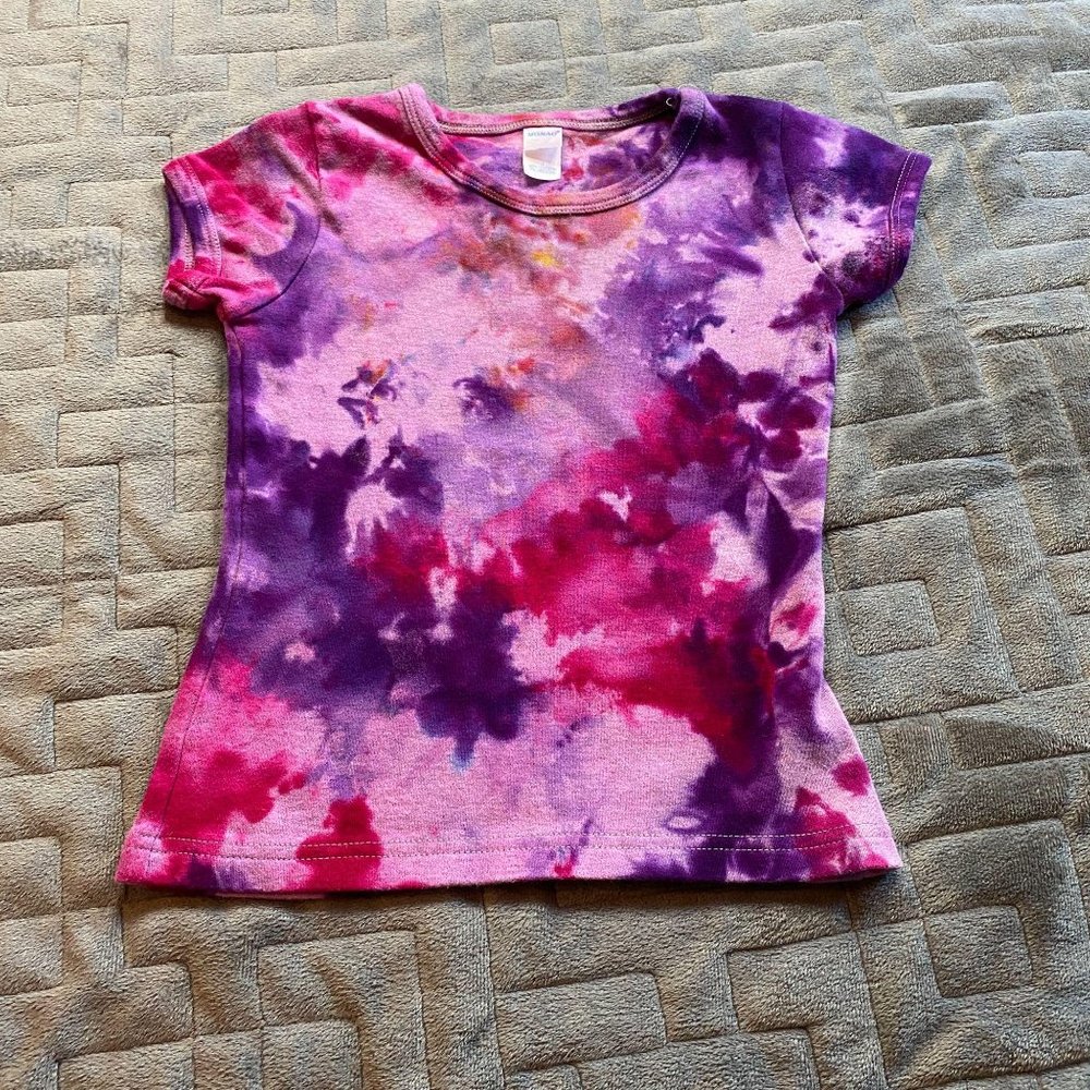 Pink Raven Tie Dye Kids Tee || Girls 2